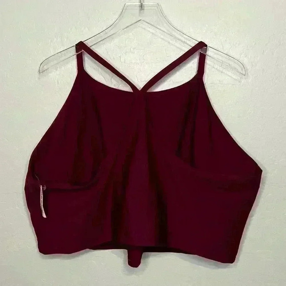 Old Navy Active Burgundy Crop Top Tank/Sports Bra NWT 4X - Picture 2 of 5